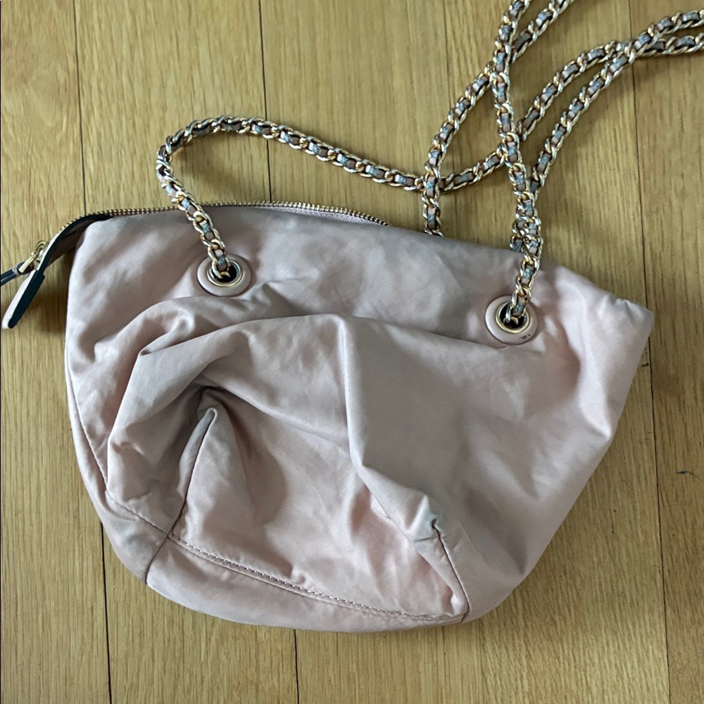 Tory Burch Ella Blush nylon Logo Chain Shoulder Bag - Picture 5 of 9